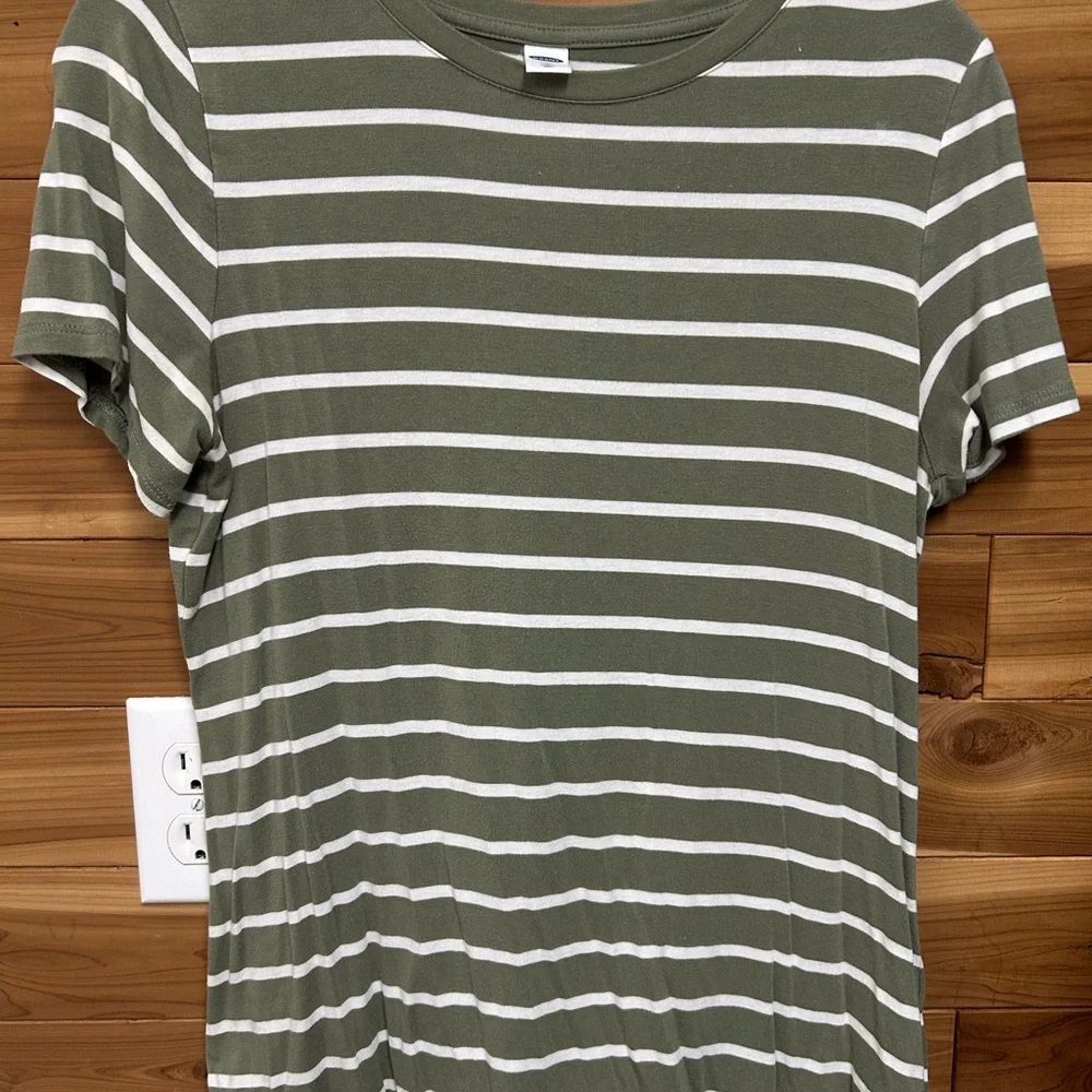 Old Navy Green and White Striped Tee - Picture 1 of 3